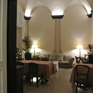 palazzo-zecchino.hotelitalianriviera.com/